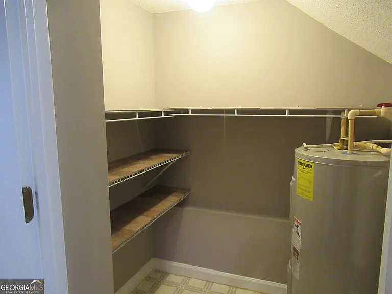 110 Mechanic St #I — Photo 16