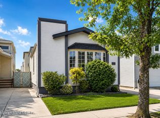 20 Victoria Rd, Staten Island, NY 10312