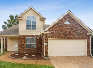 9485 Club Walk Ct, Arlington, TN 38002