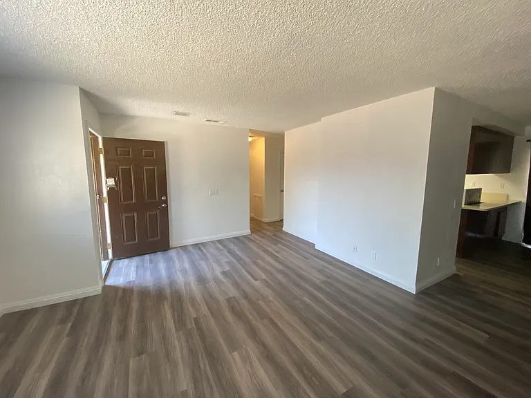 13192 Navajo Rd #3 — Photo 21