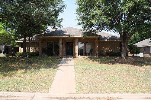 1st image of 3418 Shadyhill Dr