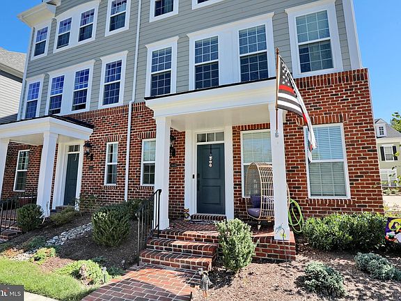 2nd image of 244A Buckeye Cir