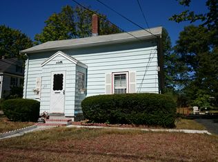 131 Gardner St, West Roxbury, MA 02132