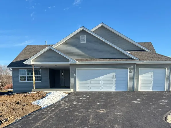 1111 Frosty Morning Dr, Davis Junction, IL 61020