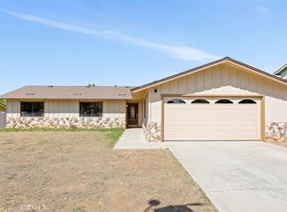 2433 Summerhill Ln, Fallbrook, CA 92028