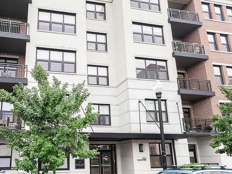 701 Swann Ave #503 — Photo 4
