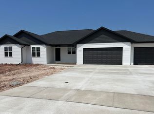 2085 Bufflehead Ln, Green Bay, WI 54311