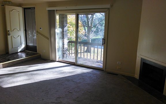 2nd image of 19403 Oakwood Ave #19403