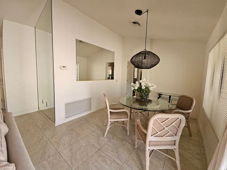 2525 Palmridge Dr — Photo 7