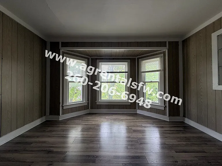 2919 S Harrison St — Photo 3