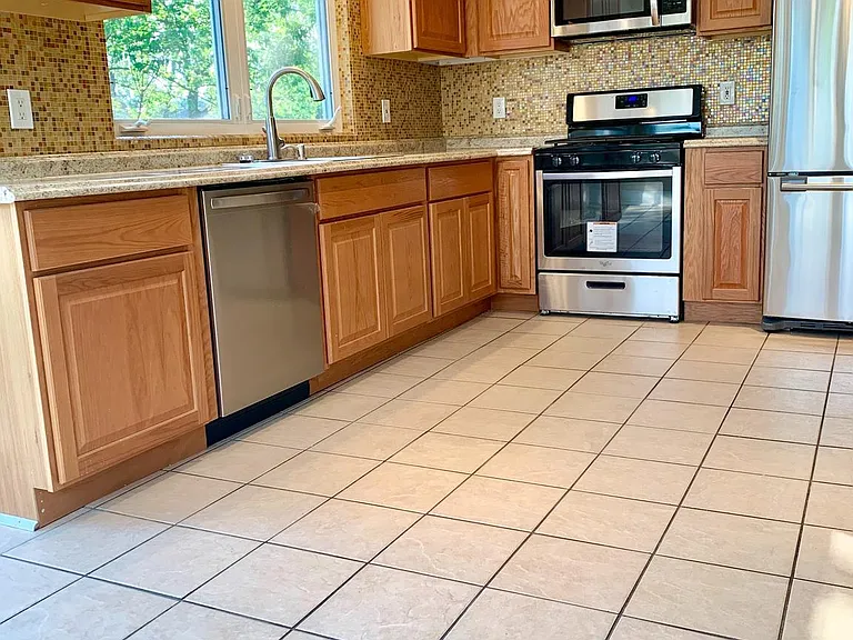 183 Haddon Ave — Photo 4