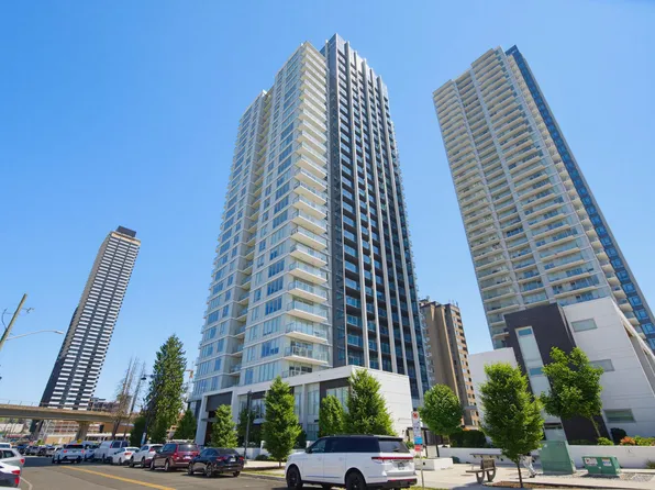 13428 105th Ave #1012, Surrey, BC V3T 0S6
