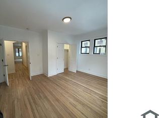 1738 W 80th St APT 2, Chicago, IL 60620