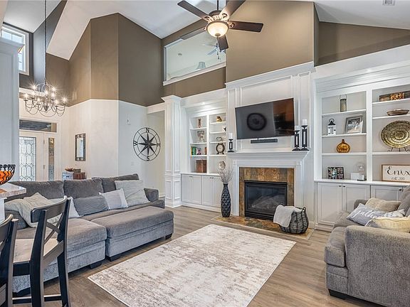 5th image of 135 Winding Creek Dr