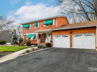 31 Pitman Ave, Fords, NJ 08863