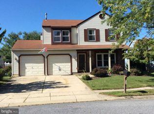 24 Chapel Cir, Sicklerville, NJ 08081