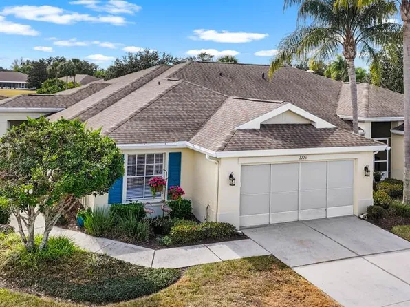 2226 Brookfield Greens Cir, Sun City Center, FL 33573