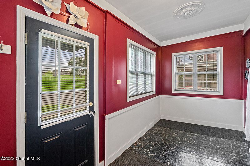 3rd image of 111 Washington Avenue