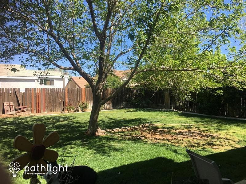 2nd image of 42514 52nd St W