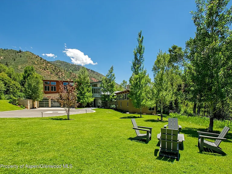 2556 Lower River Rd — Photo 40