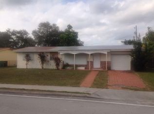 15610 Fairway Heights Blvd, Miami, FL 33157