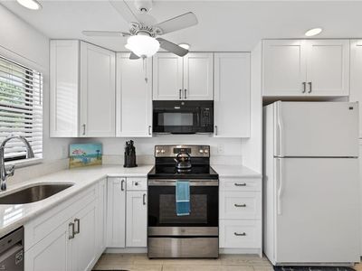 4246 27th CT SW #104, Naples, FL, 34116