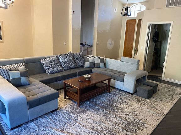 2nd image of 1834 W Goldfinch Way