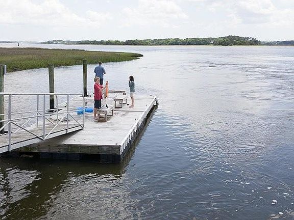 Neighborhood Private Dock