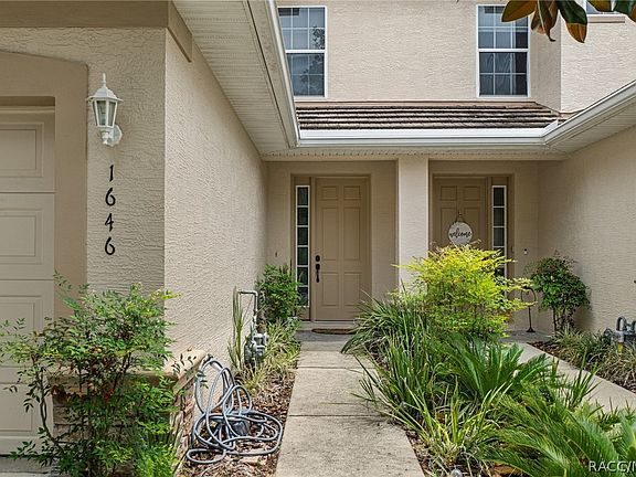 3rd image of 1646 W Spring Meadow Loop