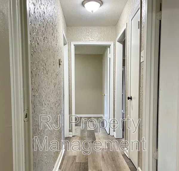 5368 Scottsdale Ave — Photo 31
