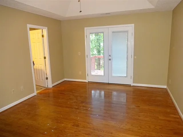 2275 Dresden Grn NW — Photo 5
