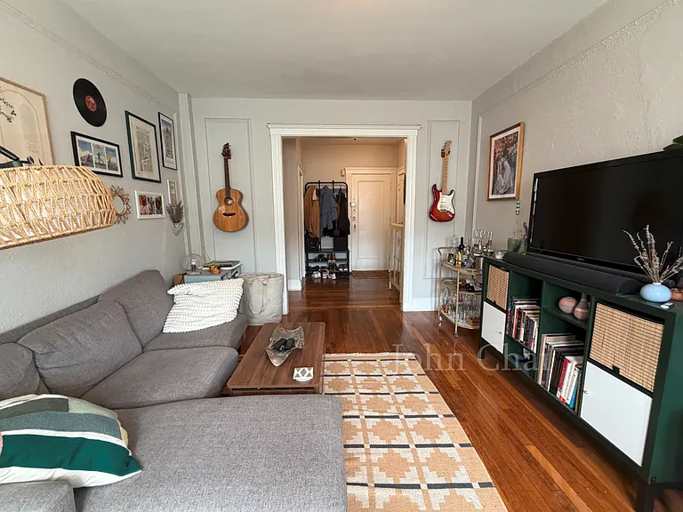 55 Linden St #12 — Photo 5
