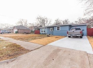 2024 E Mitchell St, Arlington, TX 76010