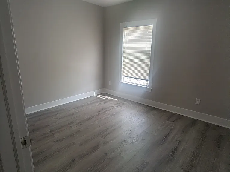 365 Shirley St #2 — Photo 10