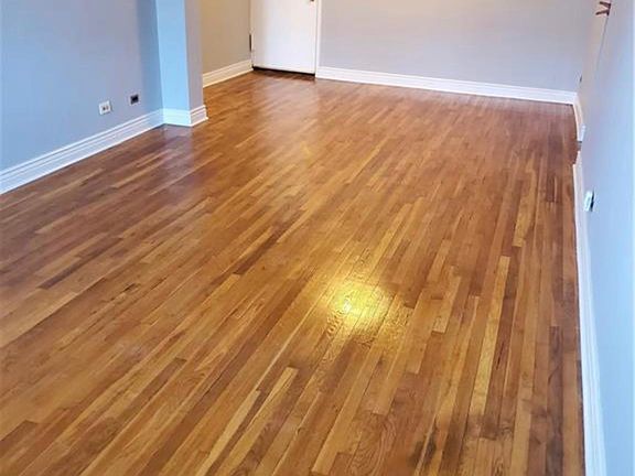 4th image of 4295 Webster Avenue #4A