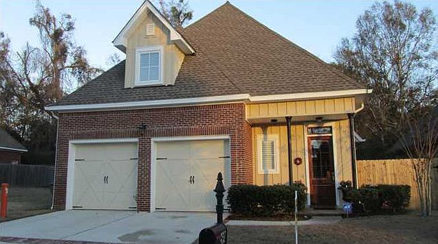 1st image of 891 Grant Park Dr