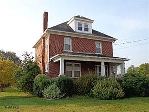 1st image of 610 E Penn St