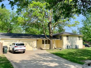 2216 Alabama St, Lawrence, KS 66046