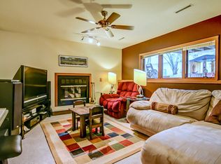 7230 E Valley Ridge Dr, Madison, WI 53719