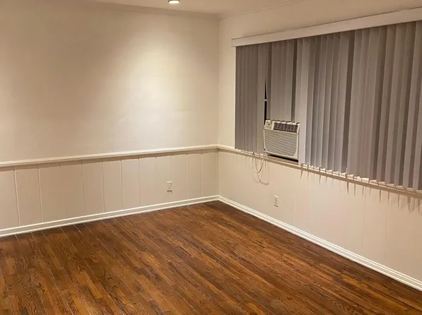 11960 Moorpark St APT 2, Studio City, CA 91604