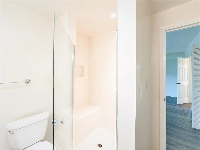 8219 Redlands St — Photo 18