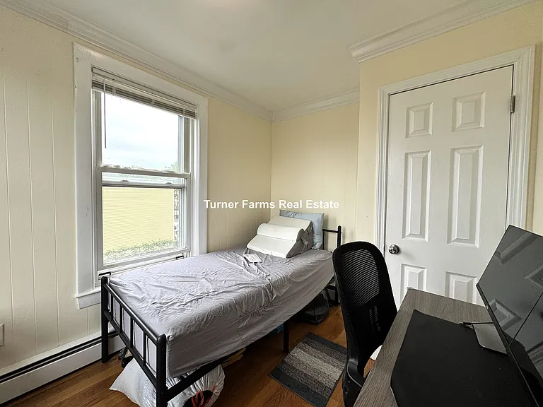 30 Wordsworth St #2F — Photo 9