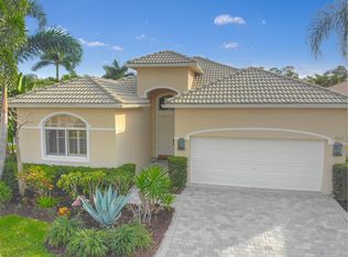 9012 Sand Pine Ln, West Palm Beach, FL 33412