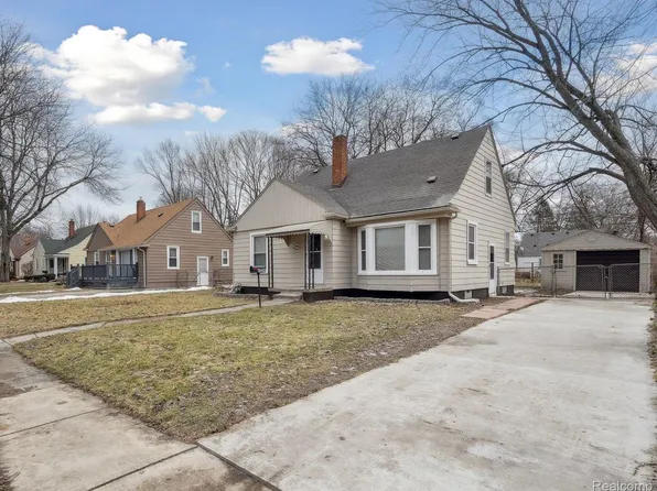 20422 Lennane, Redford, MI 48240