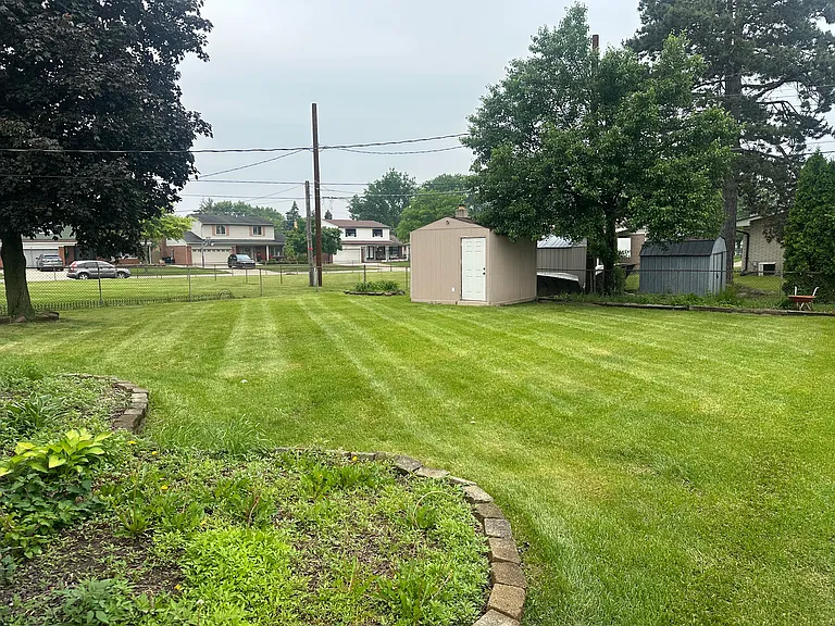 3155 Marc Dr — Photo 8