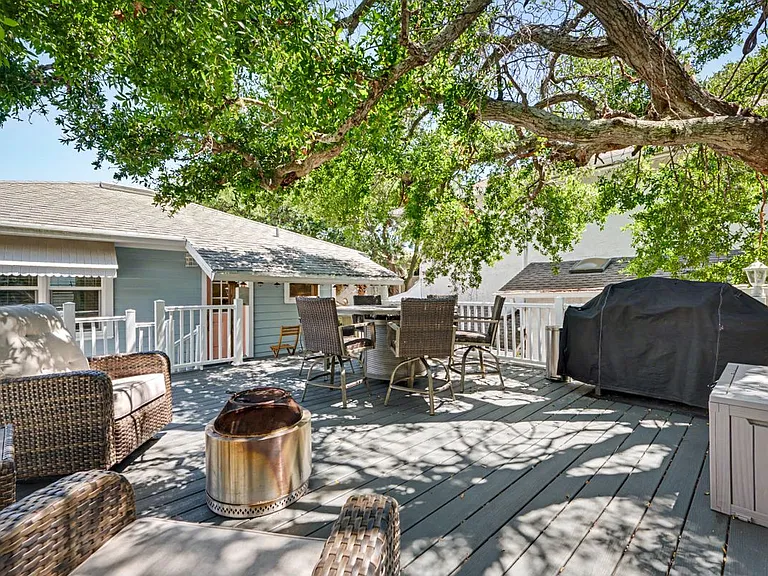 155 S Wild Olive Ave — Photo 6