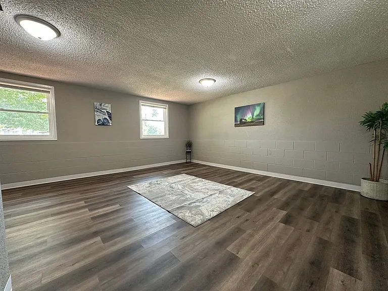 1321 Shultz St — Photo 24