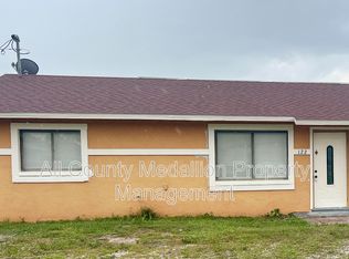 120 Gordon Ave S, Lehigh Acres, FL 33973