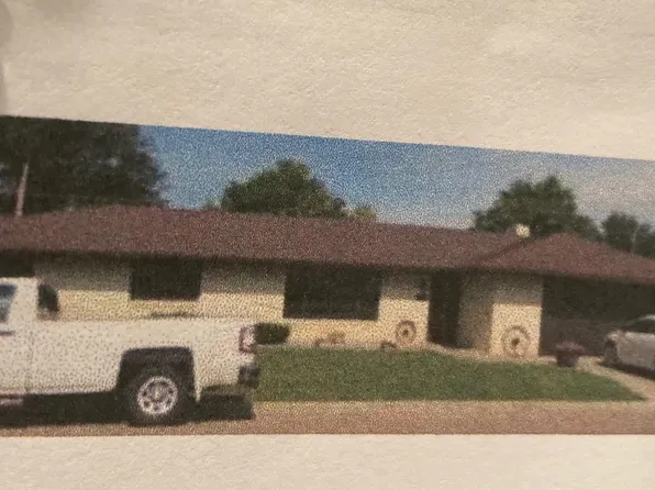 405 N Ericson Ave, Sharon Springs, KS 67758