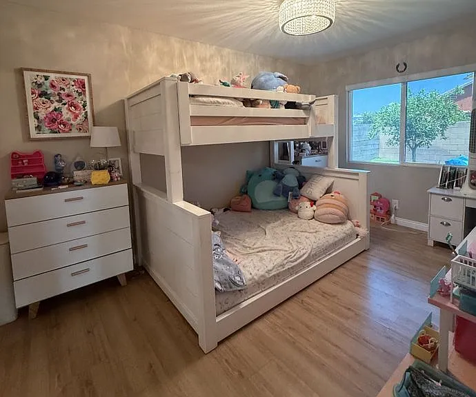 3165 Weatherby Dr — Photo 6
